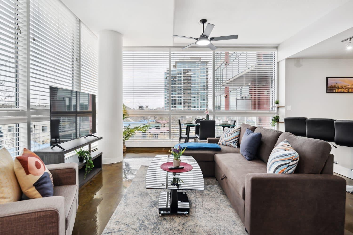 Upscale 2Br Condo - King Bed - Stunning Views 卡加利 外观 照片